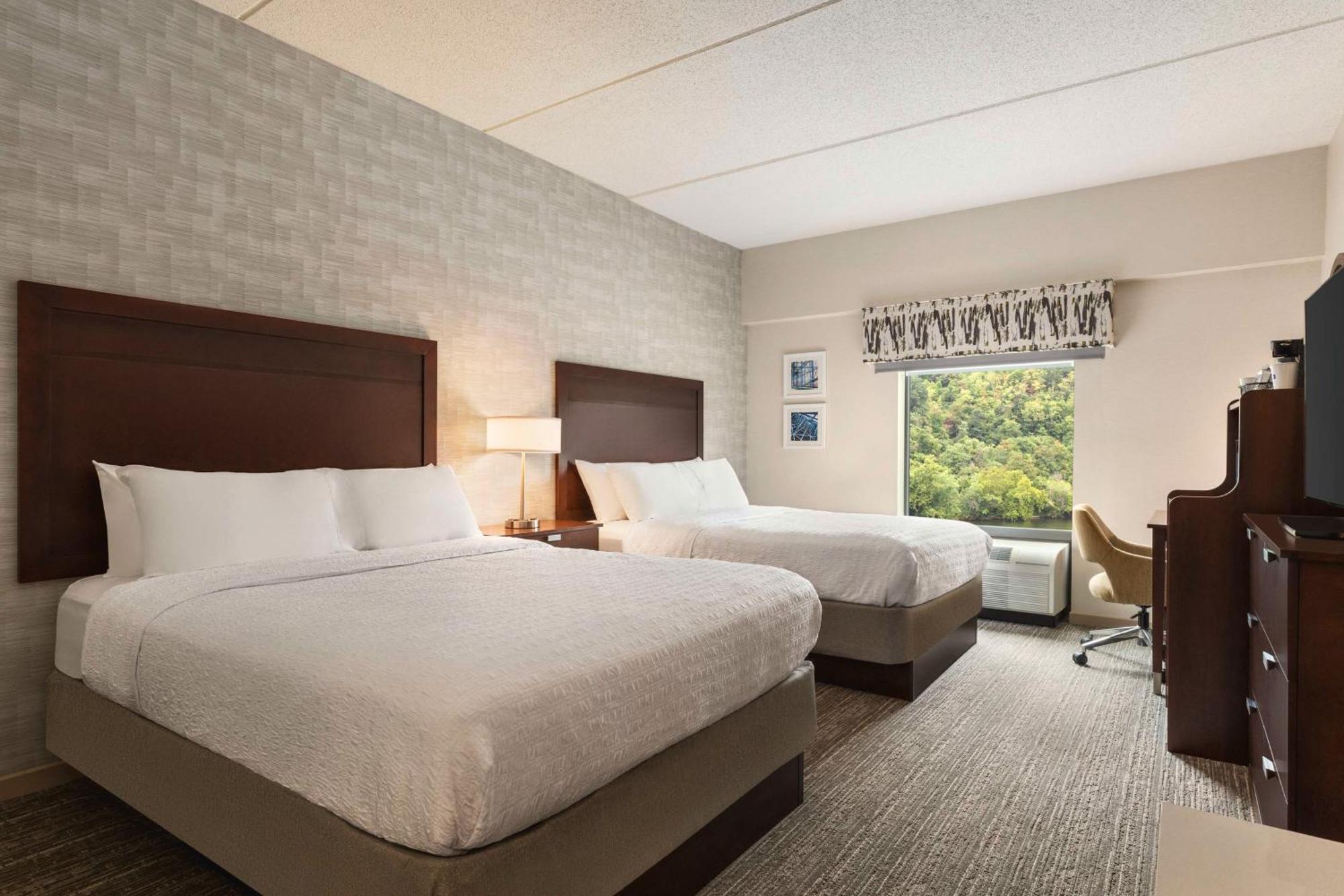 Hampton Inn & Suites Pittsburgh Waterfront West Homestead Dış mekan fotoğraf