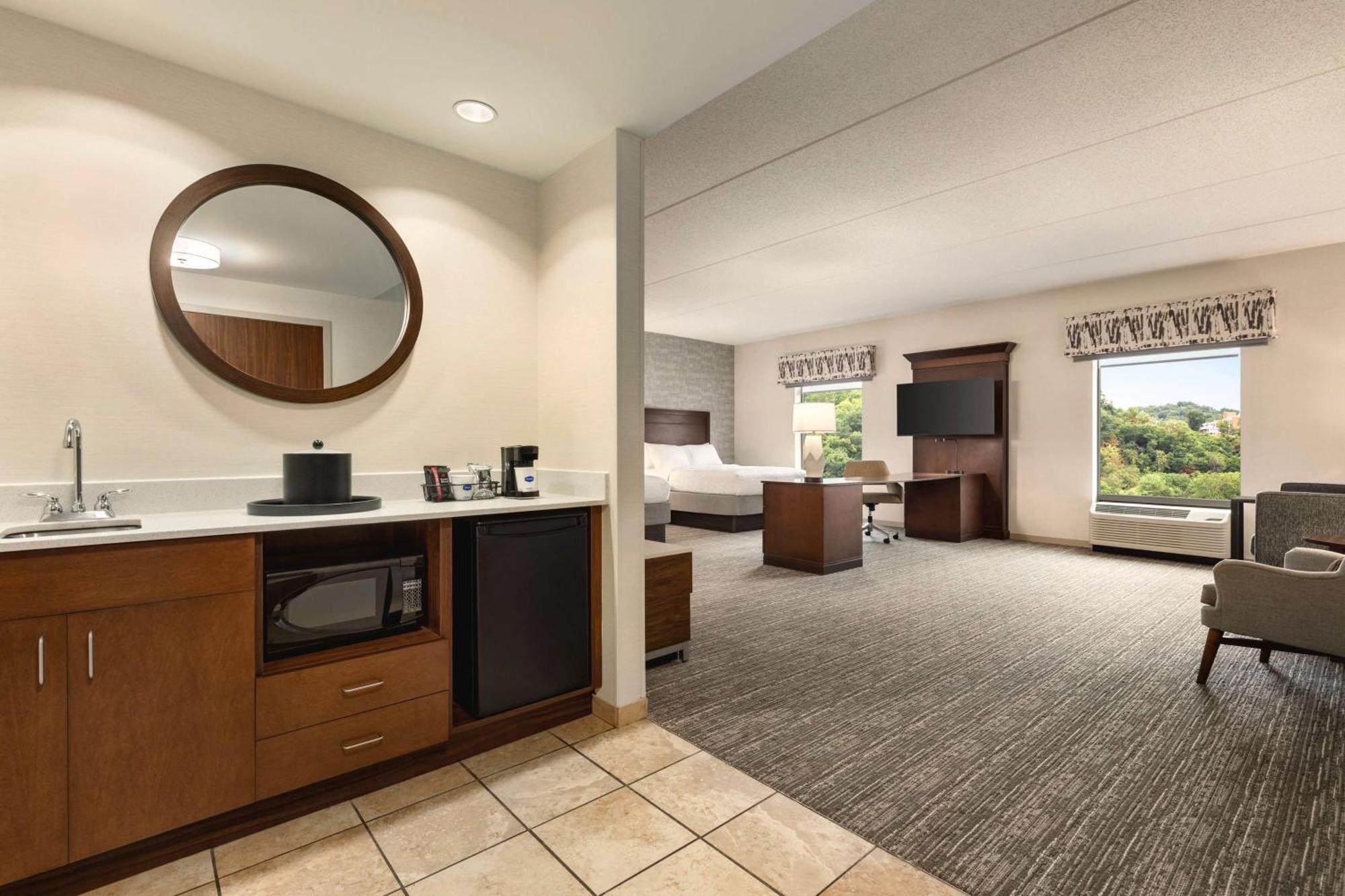 Hampton Inn & Suites Pittsburgh Waterfront West Homestead Dış mekan fotoğraf